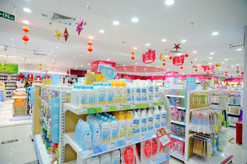 嬰童用品超市 一站式滿足寶寶成長所需